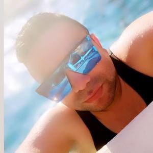 Meet your Posher, Ramon